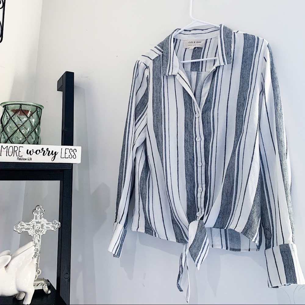 🖤 Cloth & Stone Striped Tie Button Down / Medium